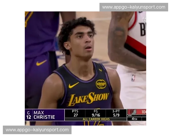 永恒的对决：科比湖人vs开拓者，一次关于荣耀与传承的史诗